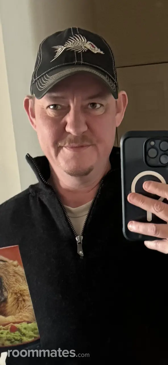 Profile photo 7 of 7