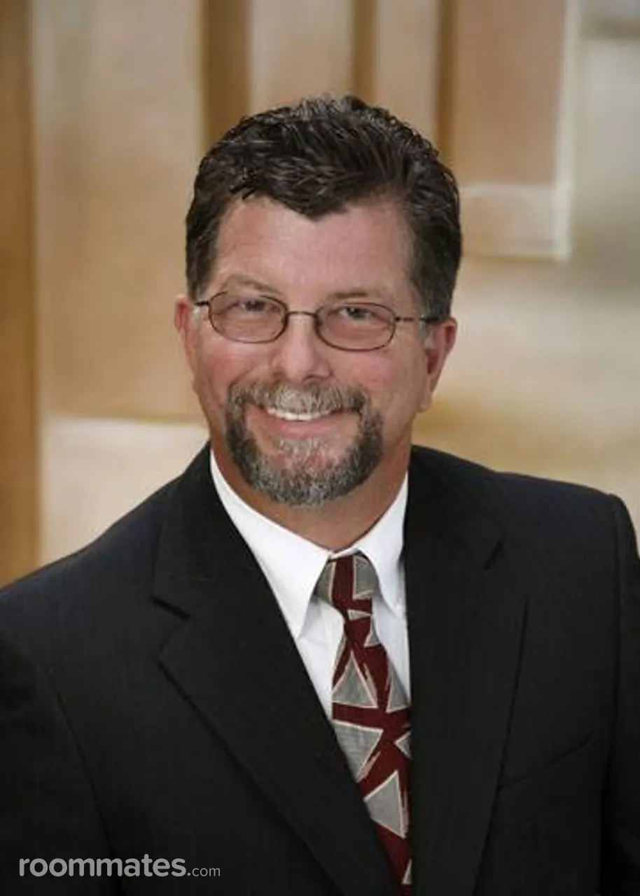 Profile photo 6 of 6