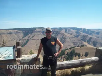 Roommate looking Federal Way, WA, $1300