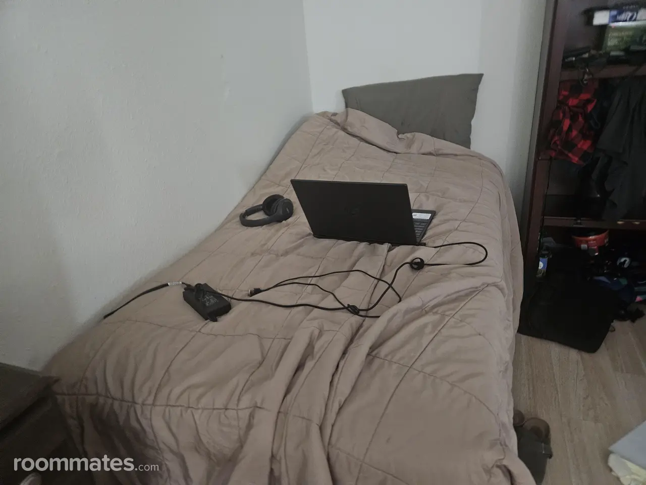 Profile photo 9 of 11