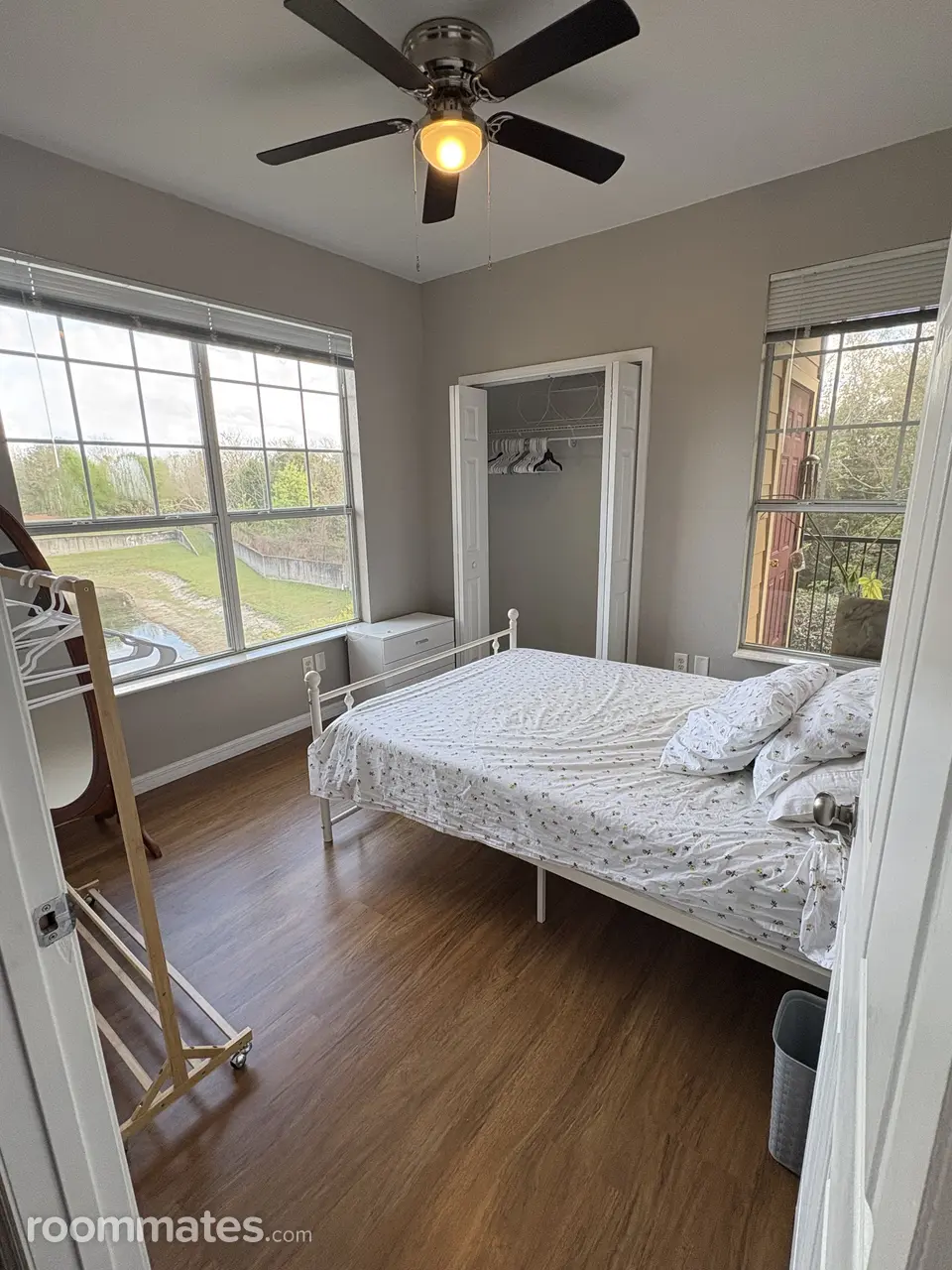 Profile photo 8 of 9