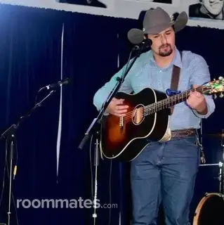 Roommate looking Seneca, SC, $1000