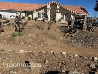 Room for rent in Apple Valley, CA $750, house