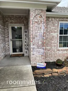Room for rent in Collinsville, OK $922, house
