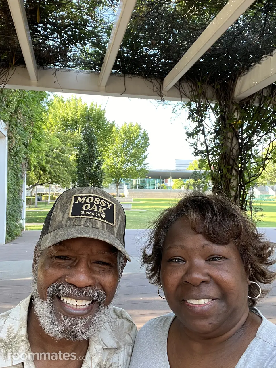 Profile photo 17 of 19