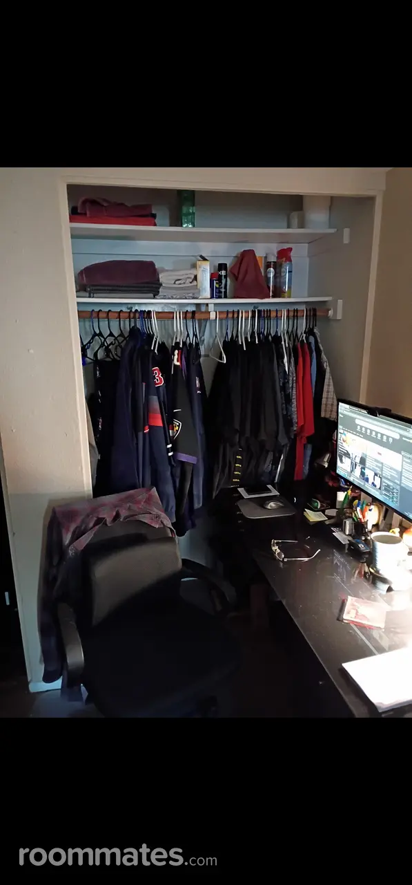 Profile photo 3 of 4