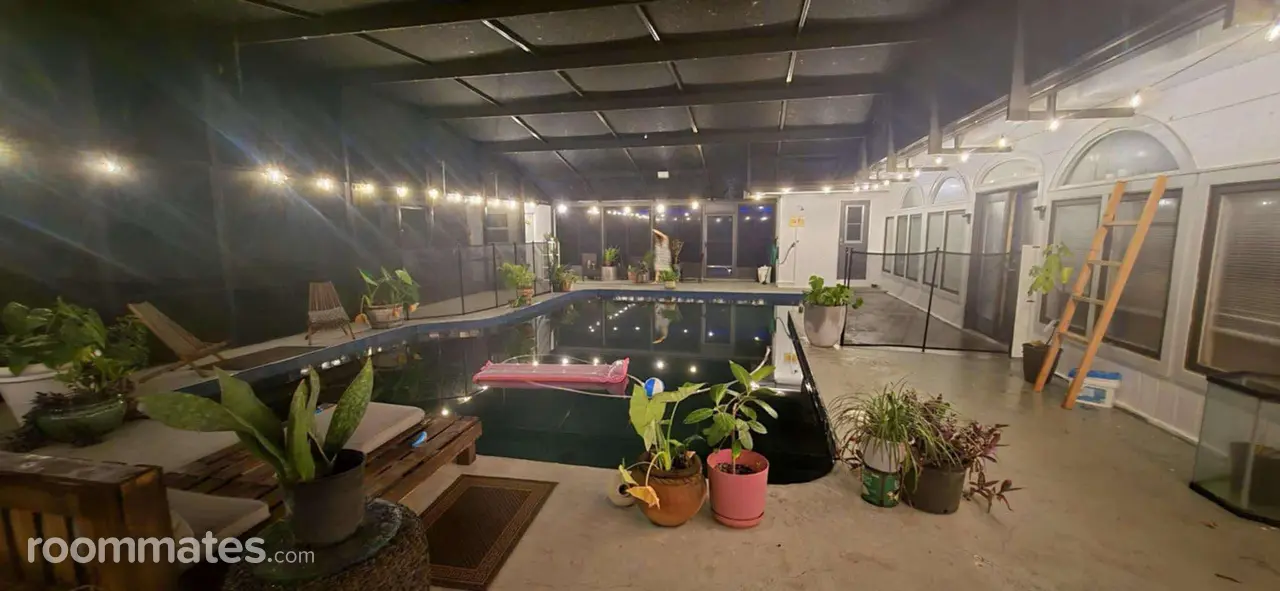 Profile photo 2 of 20