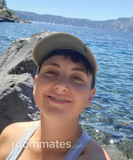 Roommate looking Anderson, CA, $1000