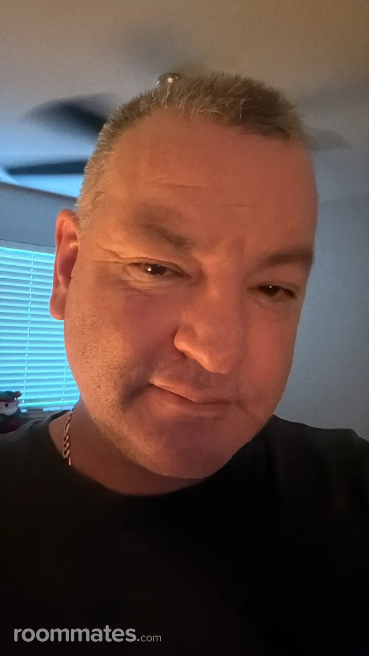 Profile photo 1 of 1