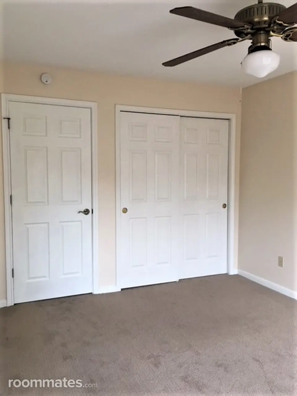 Profile photo 3 of 6