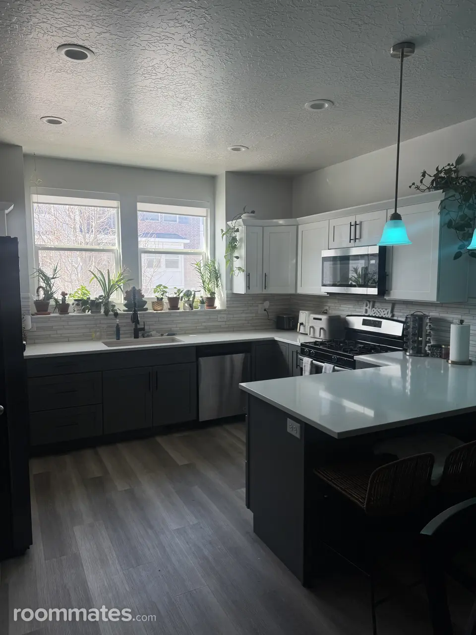 Profile photo 8 of 9