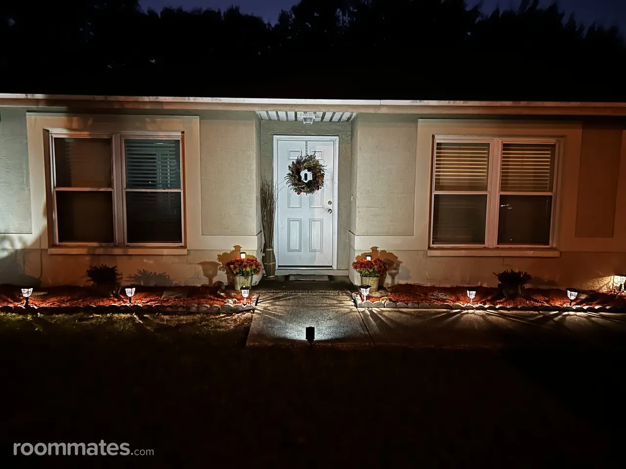 Profile photo 1 of 11