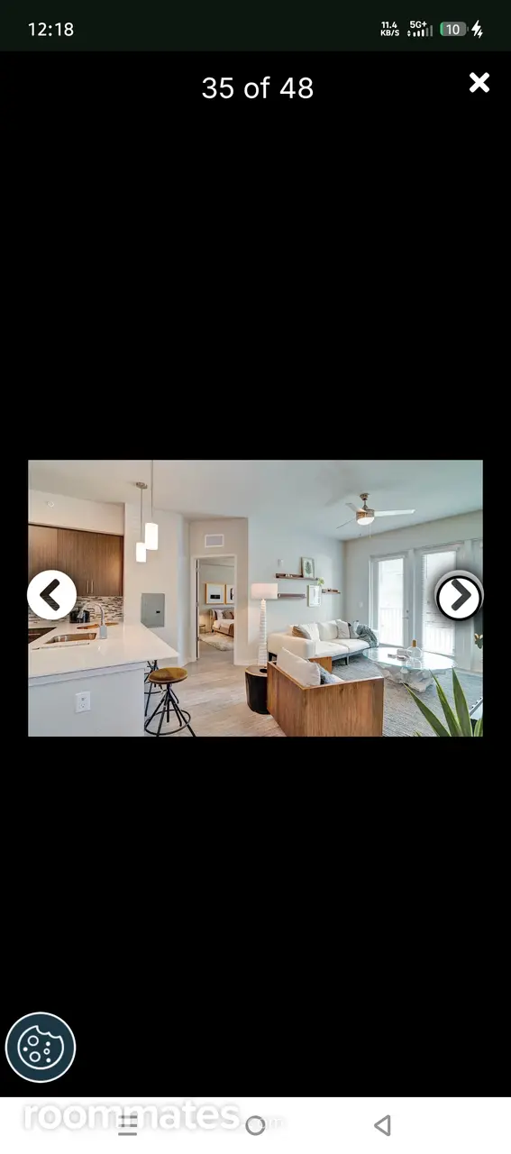 Profile photo 3 of 9