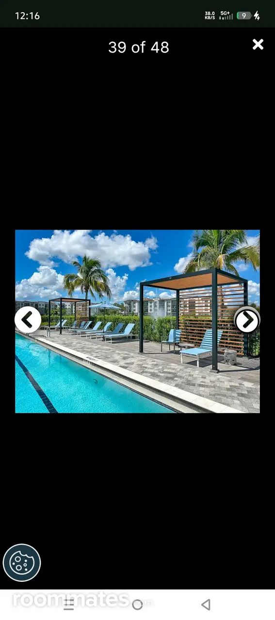 Profile photo 7 of 9