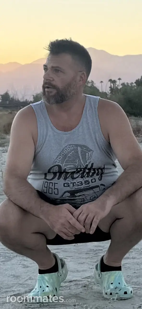 Profile photo 1 of 1