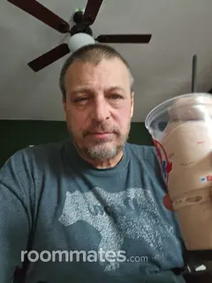 Roommate looking Lancaster, OH, $800