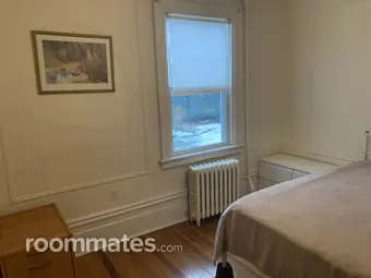 Room for rent in Long Beach, NY $3500, house