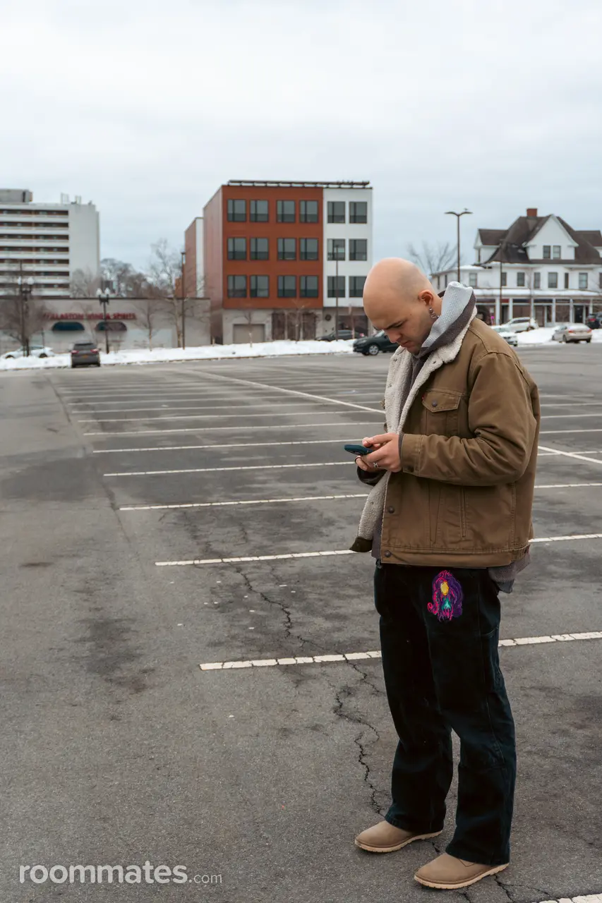 Profile photo 2 of 8