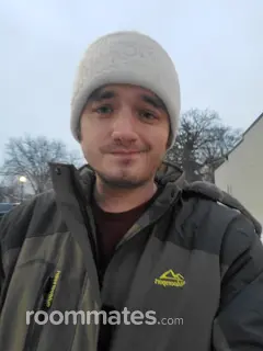 Roommate looking Detroit, MI, $1100