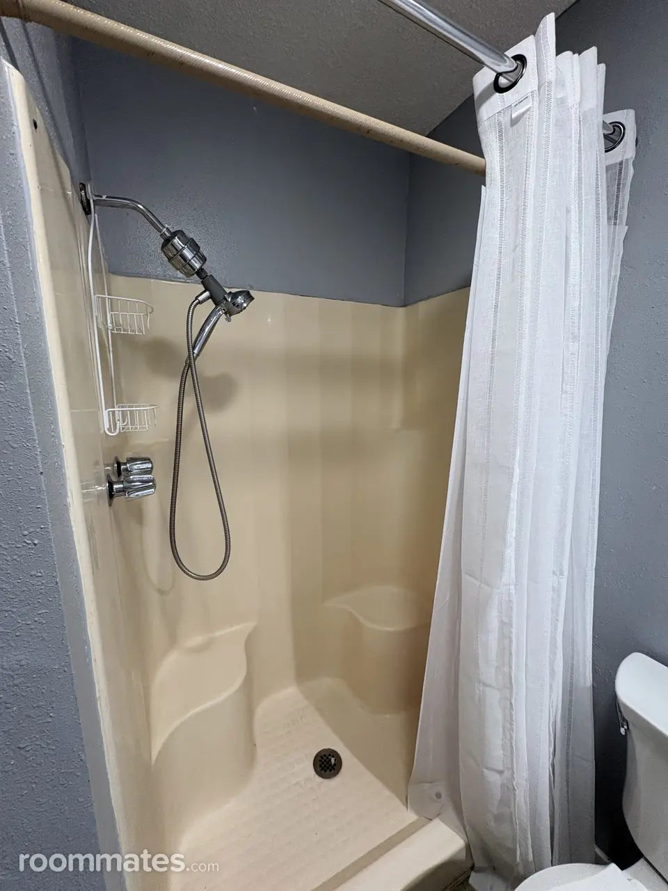 Profile photo 2 of 13