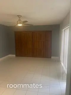 Room for rent in West Palm Beach, FL $1300, townhouse
