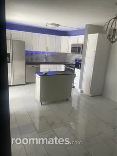 Room for rent in West Palm Beach, FL $1100, townhouse