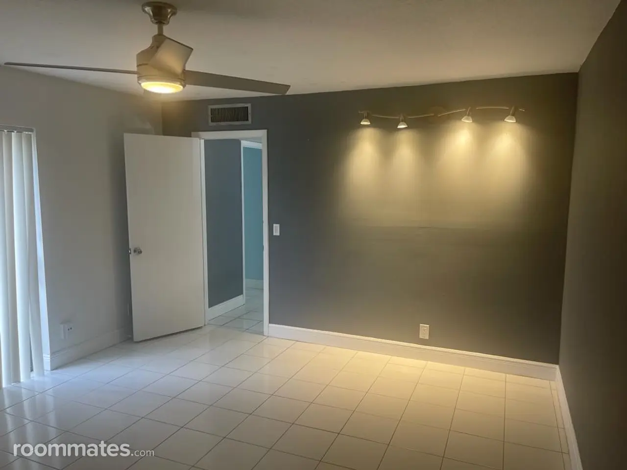 Profile photo 3 of 5