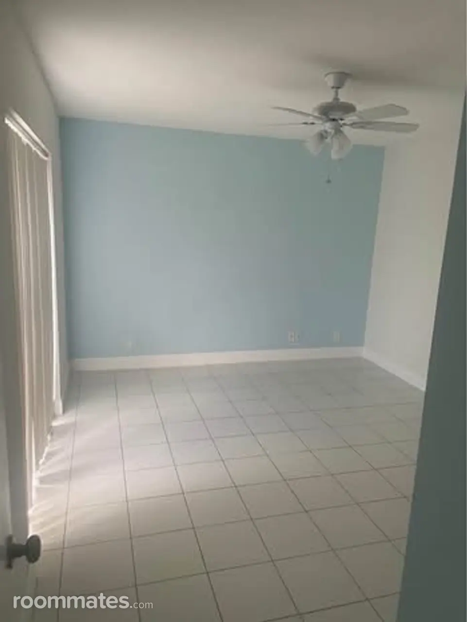 Profile photo 1 of 4