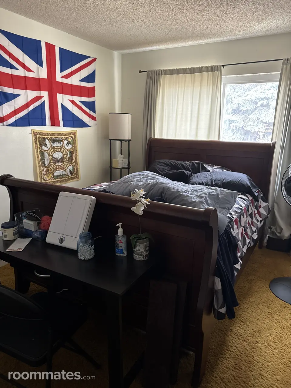 Profile photo 1 of 6