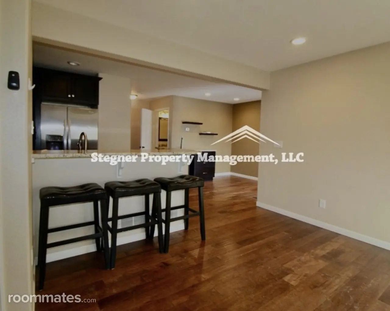 Profile photo 2 of 13