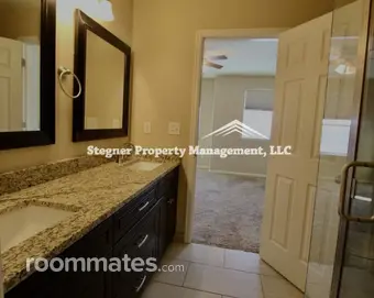 Room for rent in Fort Collins, CO $1200, townhouse