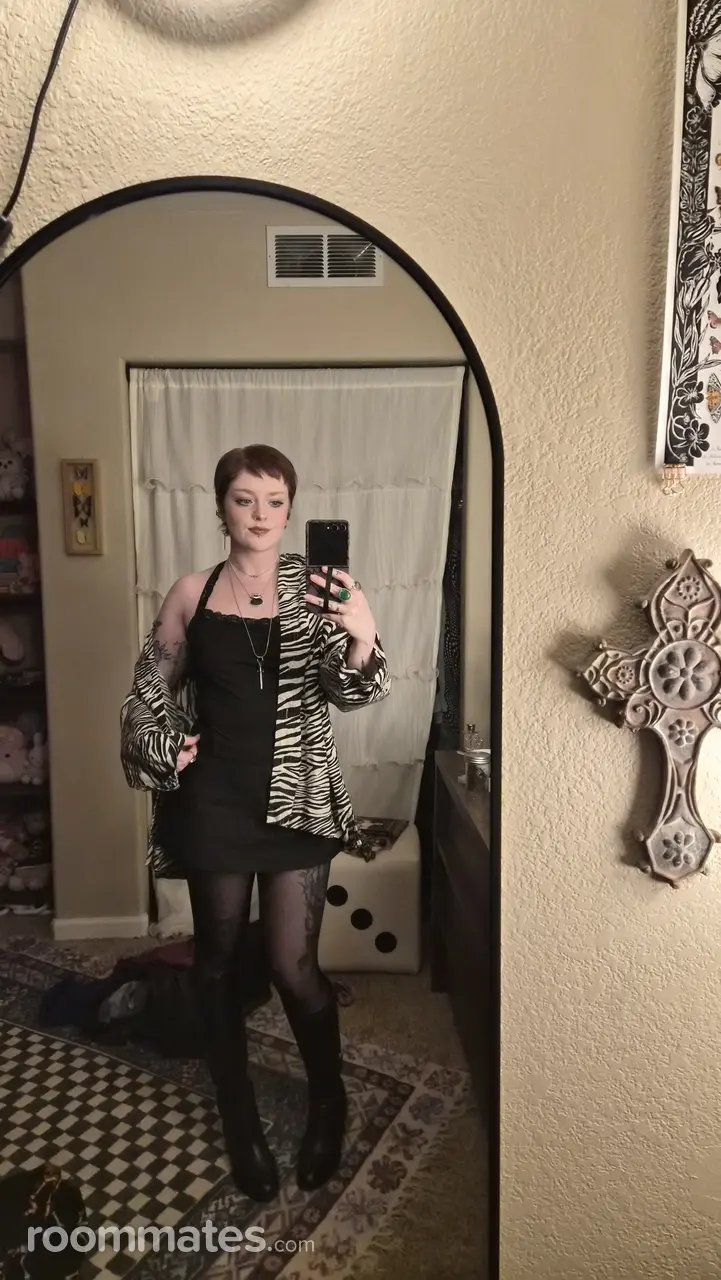 Profile photo 11 of 13