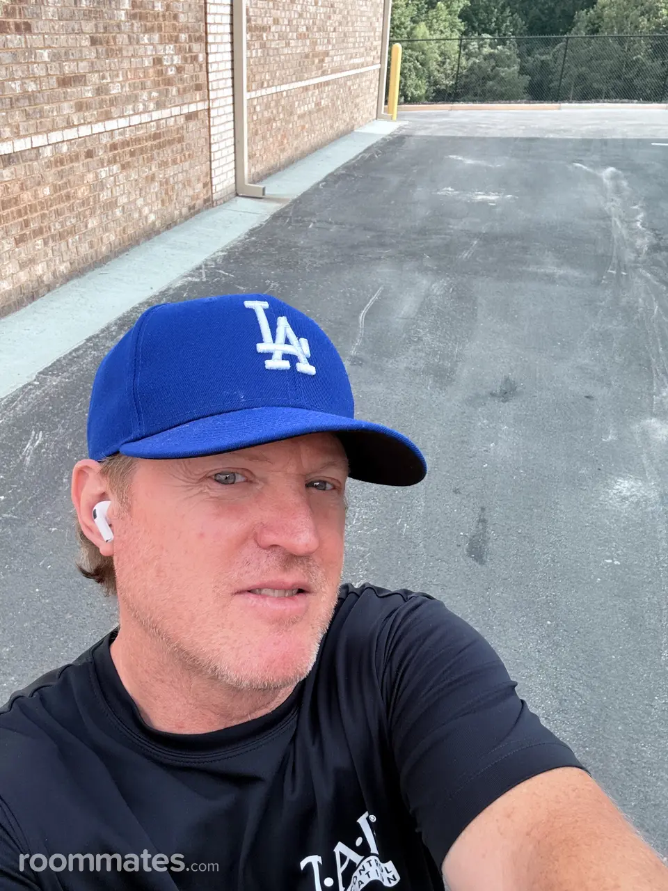 Profile photo 1 of 1