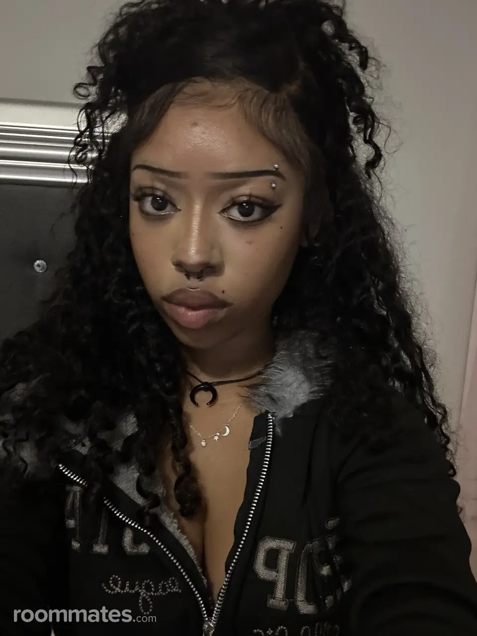 Profile photo 1 of 1