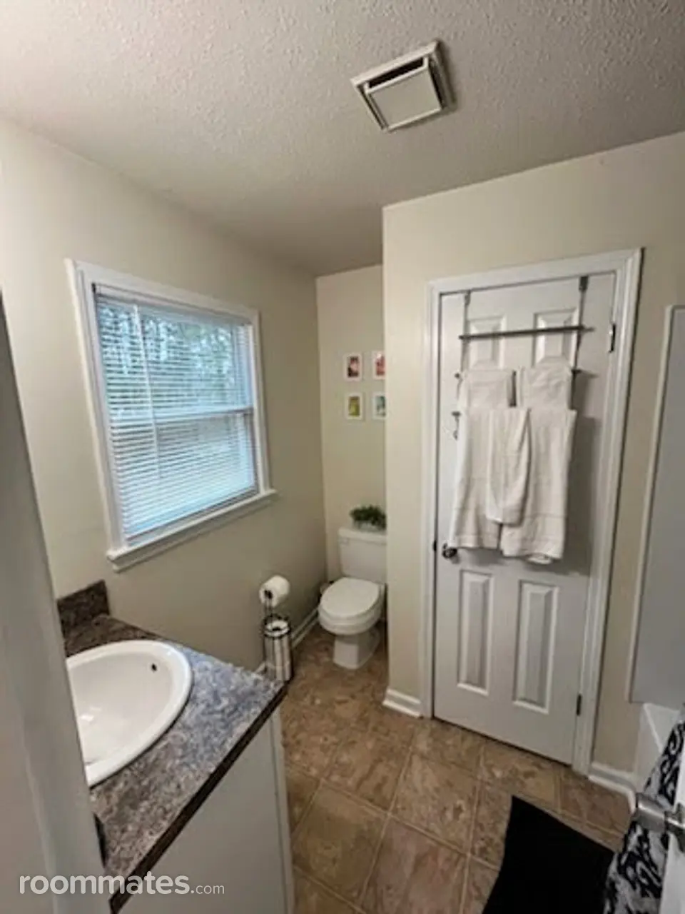 Profile photo 2 of 7