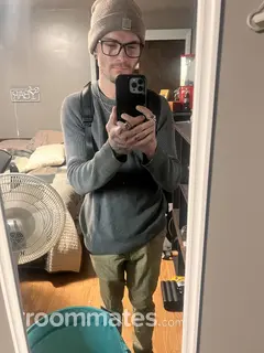 Roommate looking Colorado Springs, CO, $900