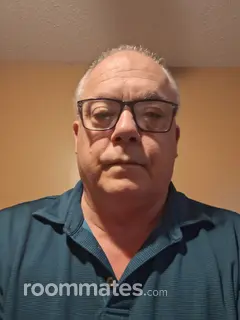 Roommate looking Louisville, KY, $1000