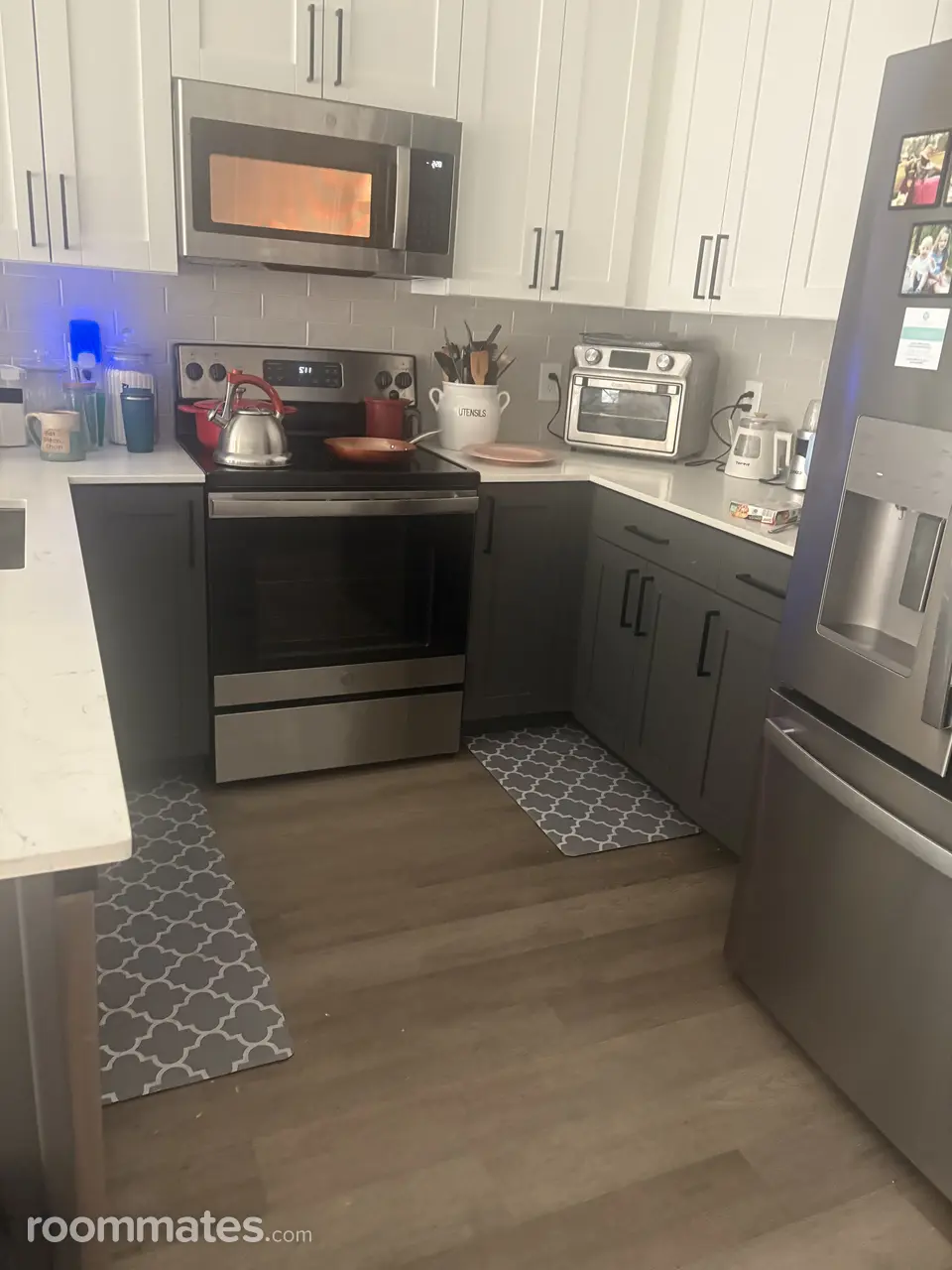 Profile photo 4 of 14