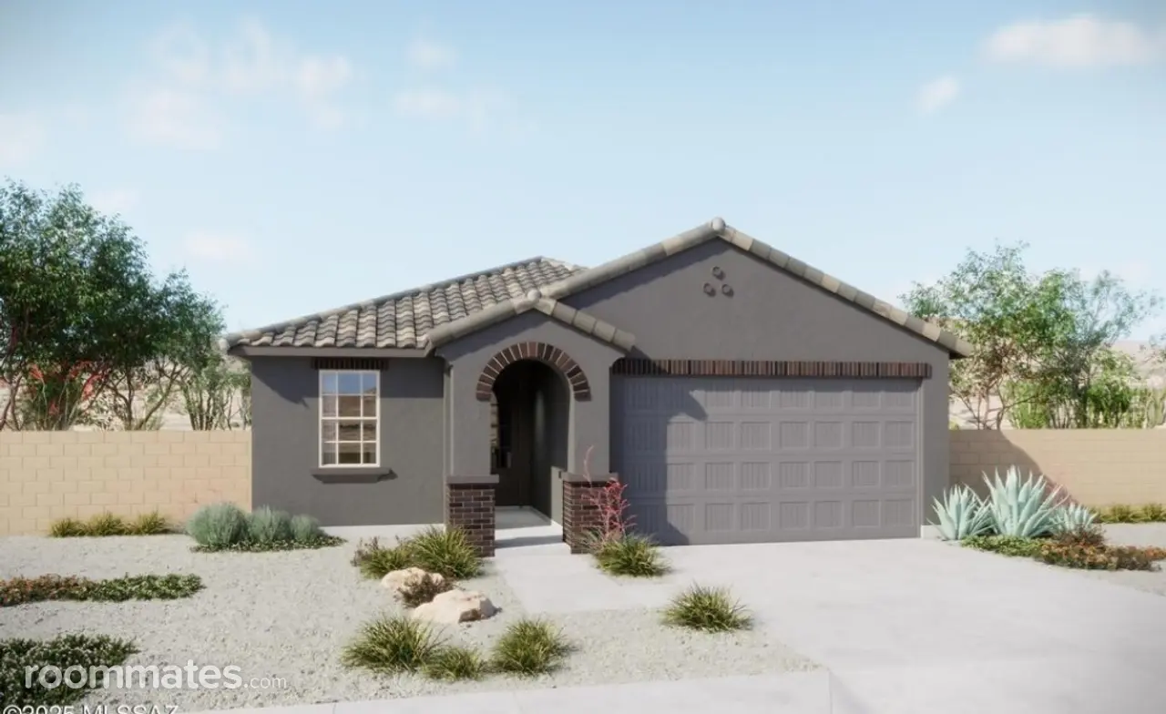 Profile photo 1 of 2