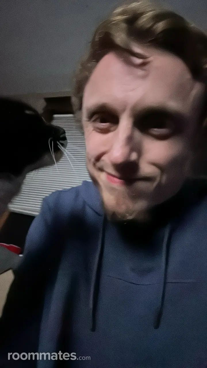 Profile photo 9 of 11