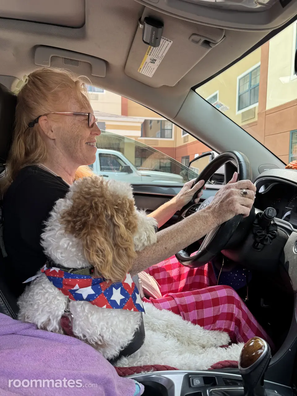 Profile photo 9 of 10