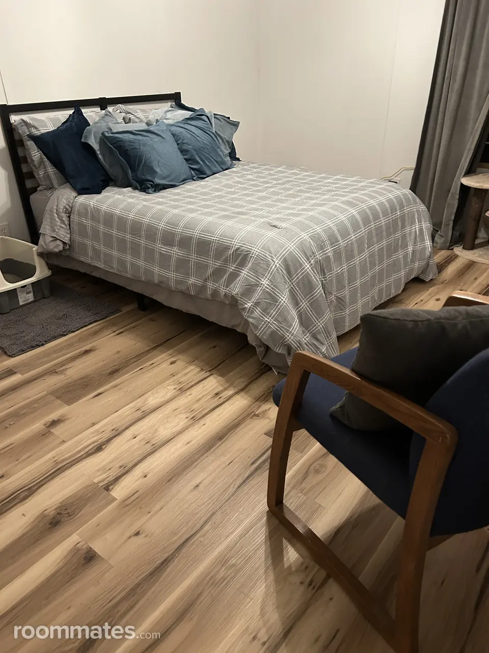 Profile photo 2 of 3