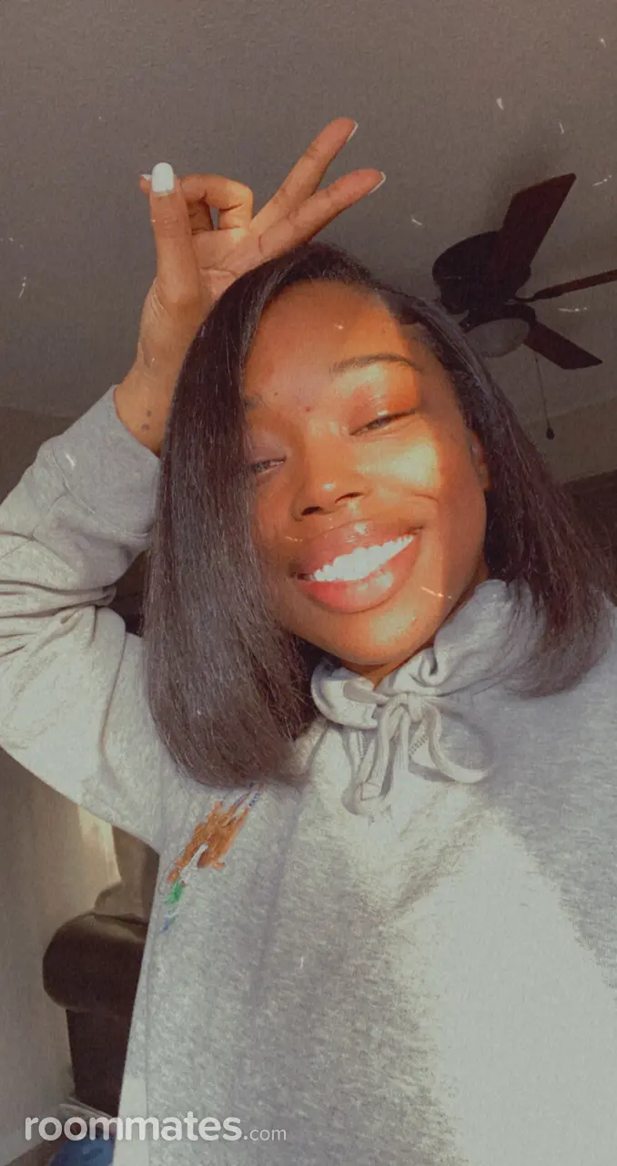 Profile photo 1 of 1