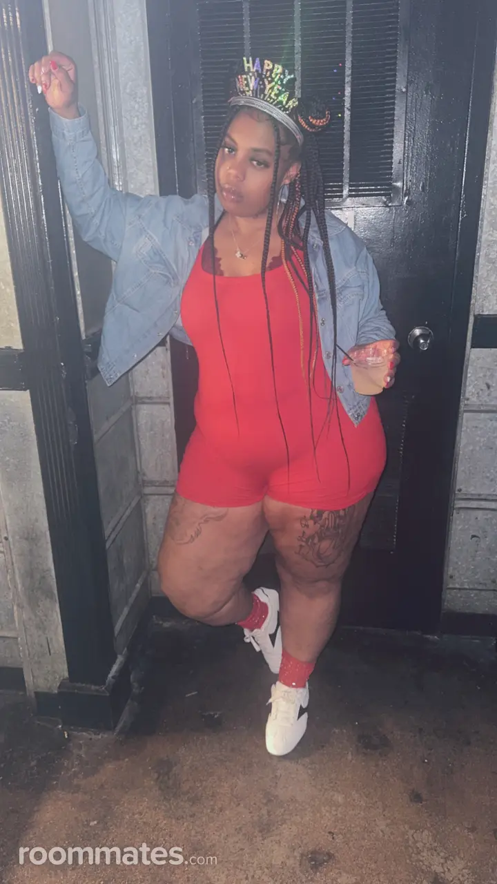 Profile photo 11 of 11