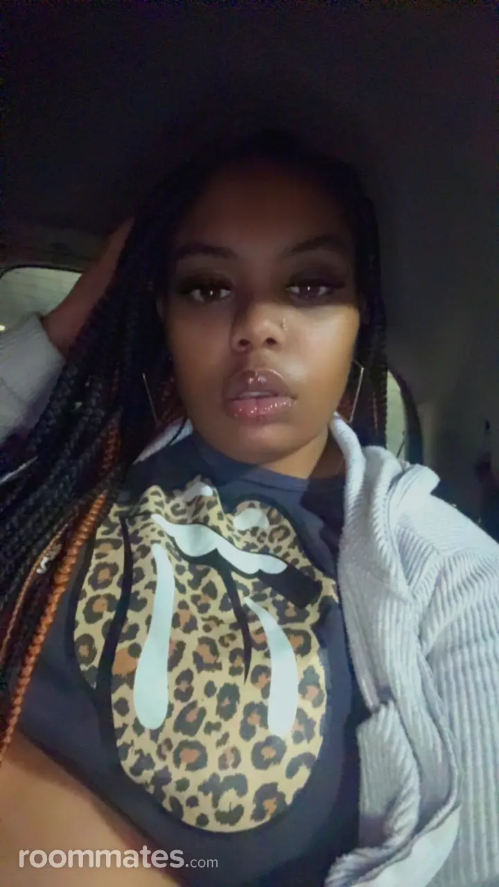 Profile photo 8 of 11