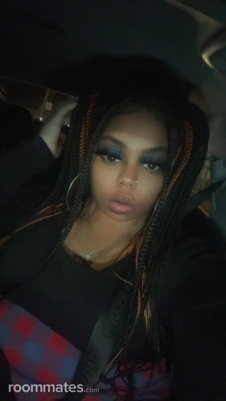 Profile photo 2 of 11