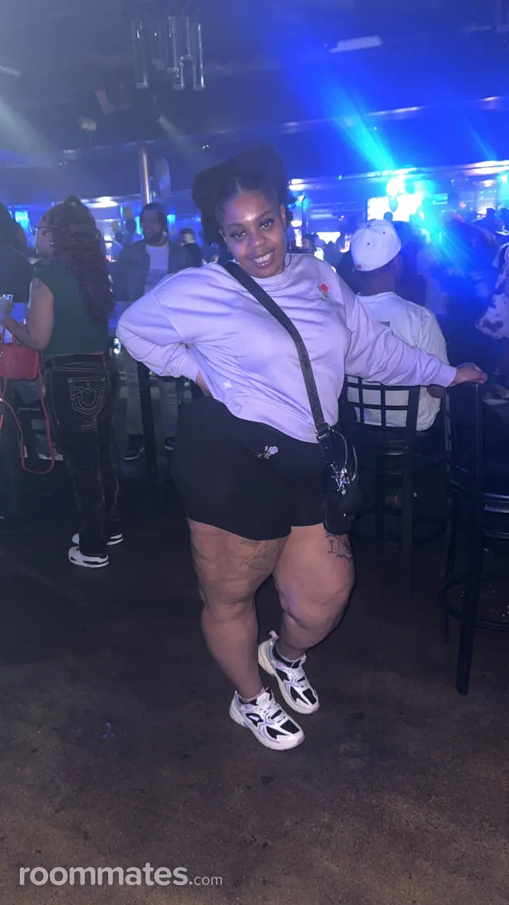 Profile photo 6 of 11