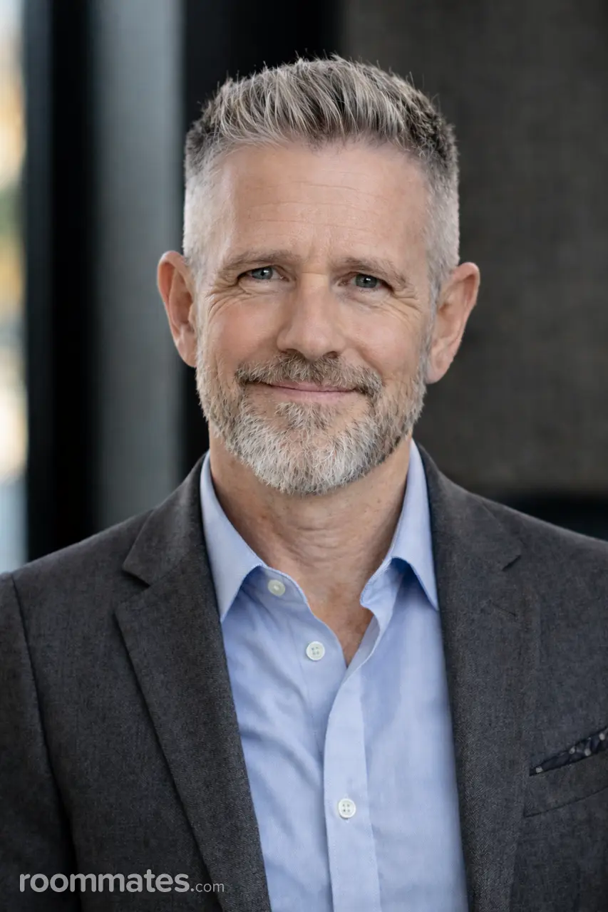 Profile photo 1 of 1