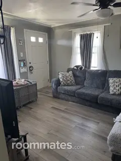 Room for rent in Pueblo, CO $700, house