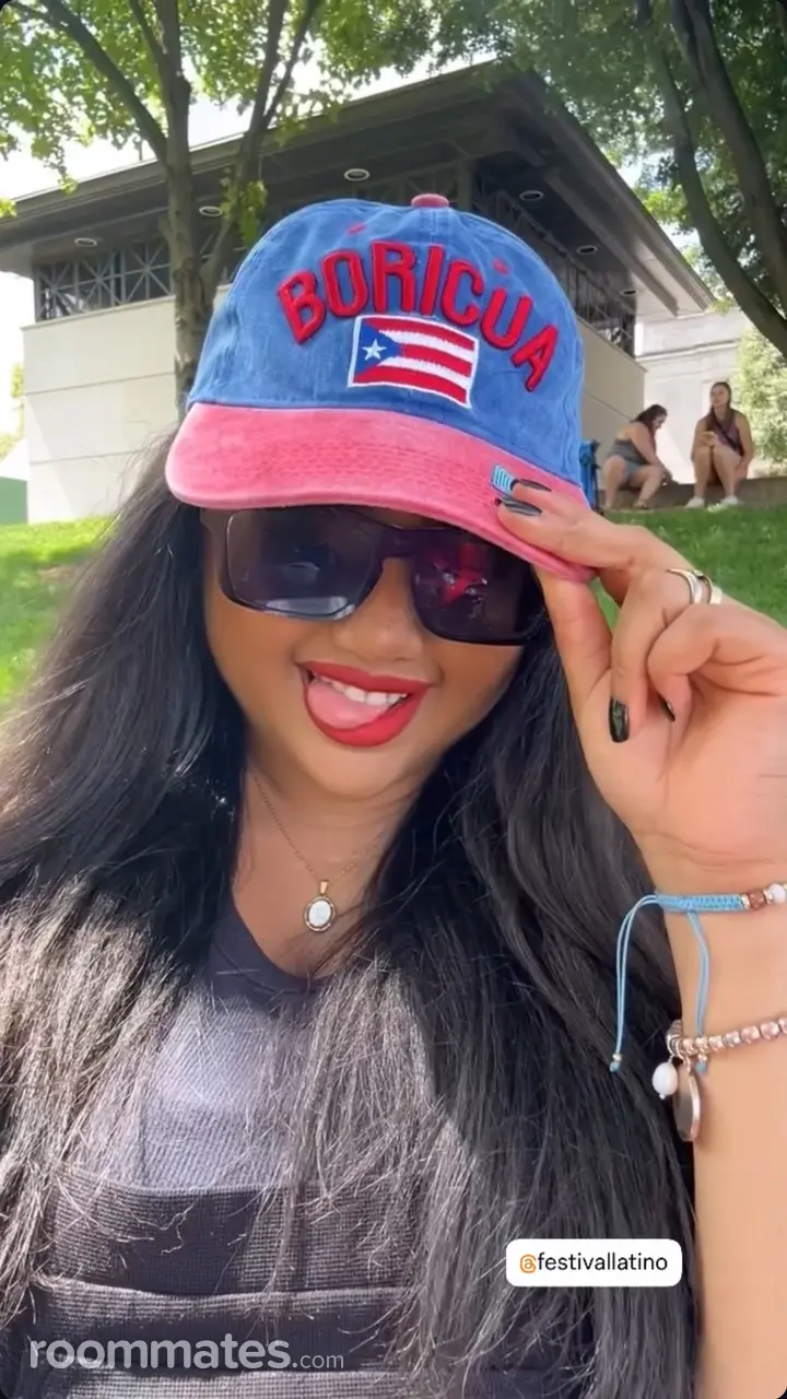 Profile photo 6 of 10